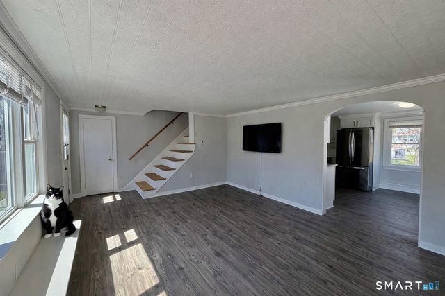 4 Anita Avenue, Waterford, CT 06385