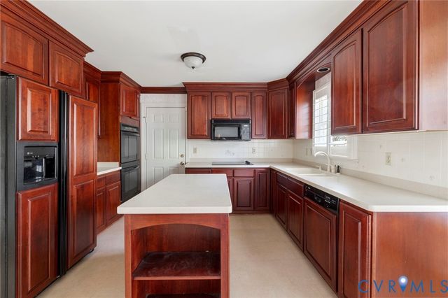 1600 Darrell Dr, Midlothian, VA 23114