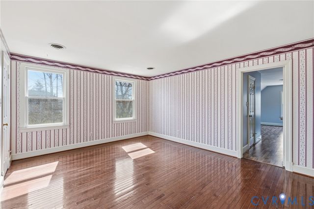 1600 Darrell Dr, Midlothian, VA 23114