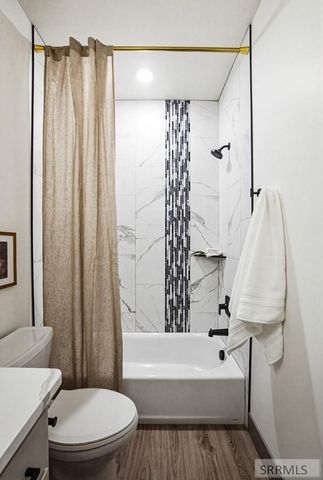 4987 N Beach Dr, Idaho Falls, ID 83401