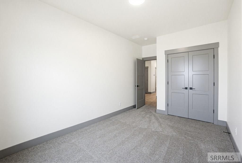 Image 29 of property listing at 4987 N Beach Dr, Idaho Falls, ID 83401