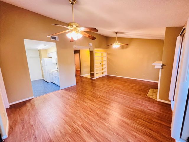 12755 Mill Ridge Drive 311, Cypress, TX 77429