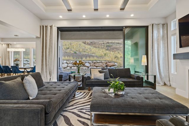 1876 W OAKWOOD CIR, Lehi, UT 84043