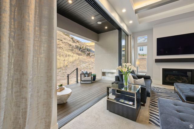 1876 W OAKWOOD CIR, Lehi, UT 84043