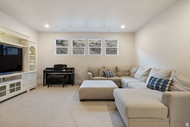 1876 W OAKWOOD CIR, Lehi, UT 84043