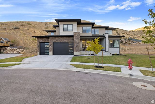 1876 W OAKWOOD CIR, Lehi, UT 84043