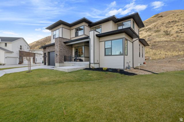 1876 W OAKWOOD CIR, Lehi, UT 84043
