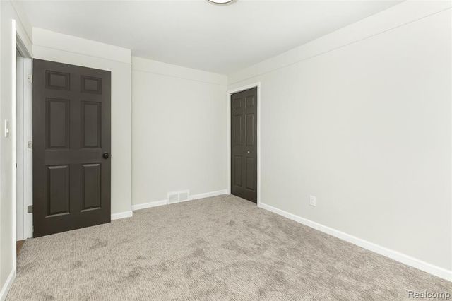 33211 Anita Drive, Westland, MI 48185