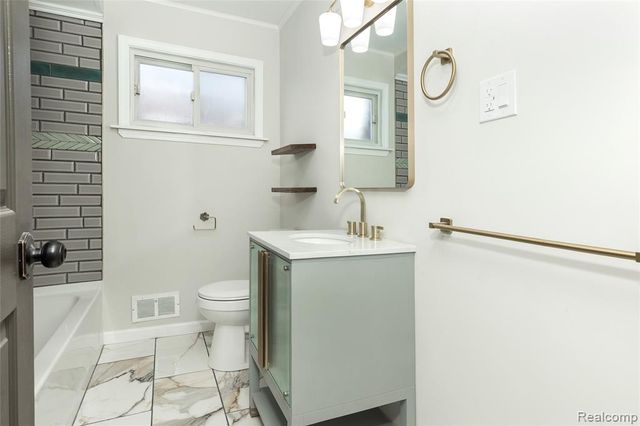 33211 Anita Drive, Westland, MI 48185