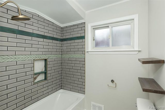 33211 Anita Drive, Westland, MI 48185