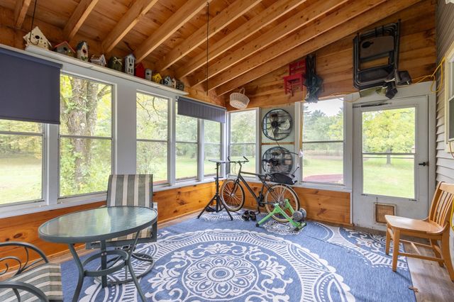 63 Webber Rd, Brookfield, MA 01506