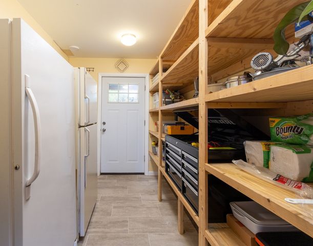 63 Webber Rd, Brookfield, MA 01506