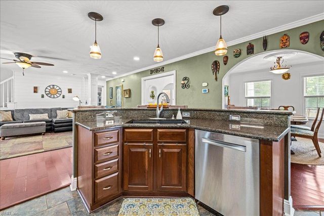 1309 Hawaiian DR, Virginia Beach, VA 23454