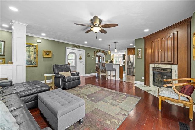 1309 Hawaiian DR, Virginia Beach, VA 23454