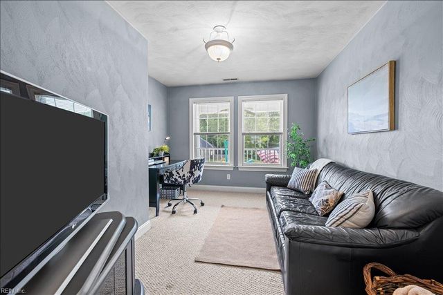 1309 Hawaiian DR, Virginia Beach, VA 23454