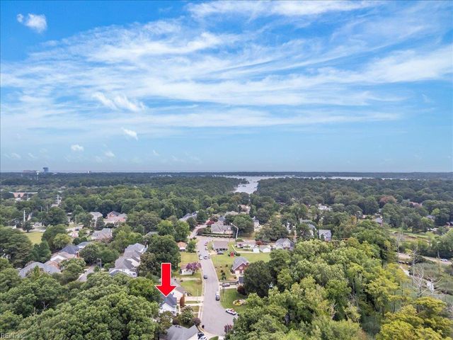 1309 Hawaiian DR, Virginia Beach, VA 23454