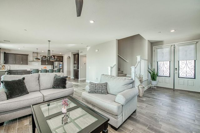 19733 Desert Willow Lane, Friant, CA 93626