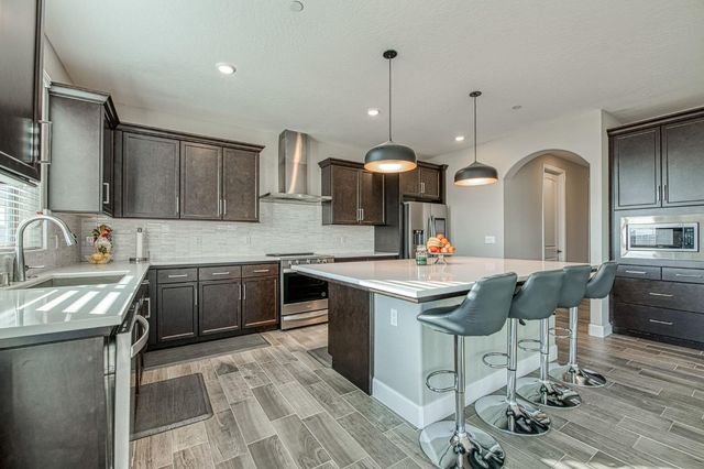 19733 Desert Willow Lane, Friant, CA 93626