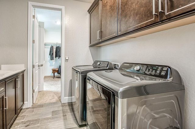 19733 Desert Willow Lane, Friant, CA 93626