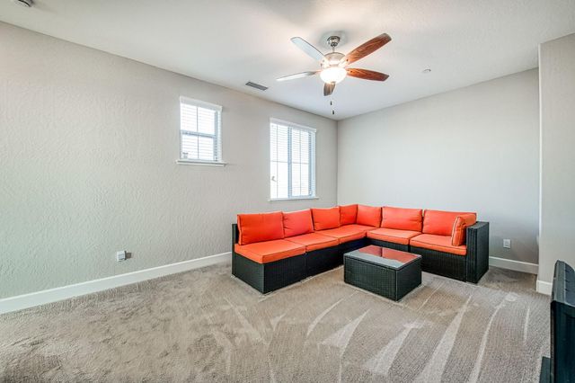 19733 Desert Willow Lane, Friant, CA 93626