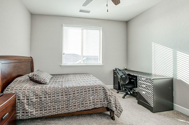 19733 Desert Willow Lane, Friant, CA 93626