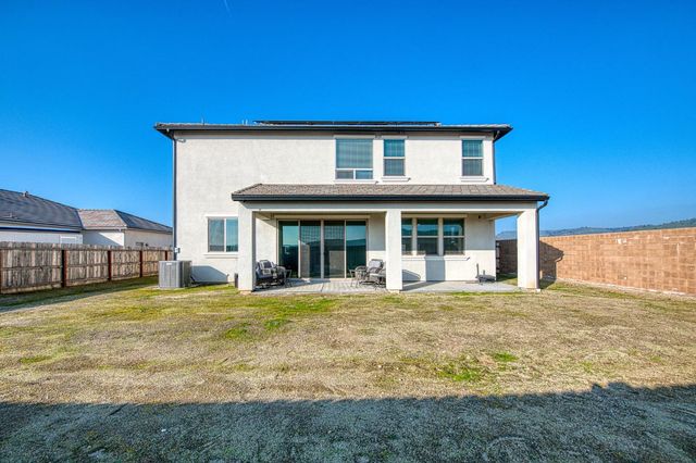 19733 Desert Willow Lane, Friant, CA 93626