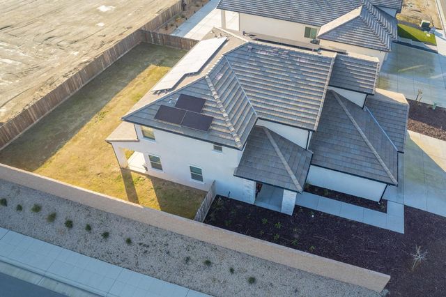 19733 Desert Willow Lane, Friant, CA 93626