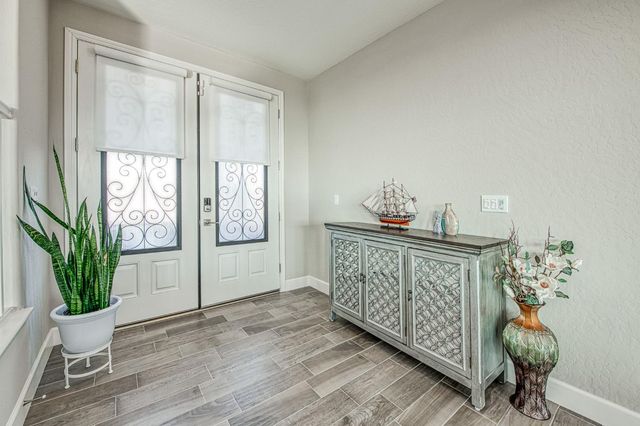 19733 Desert Willow Lane, Friant, CA 93626