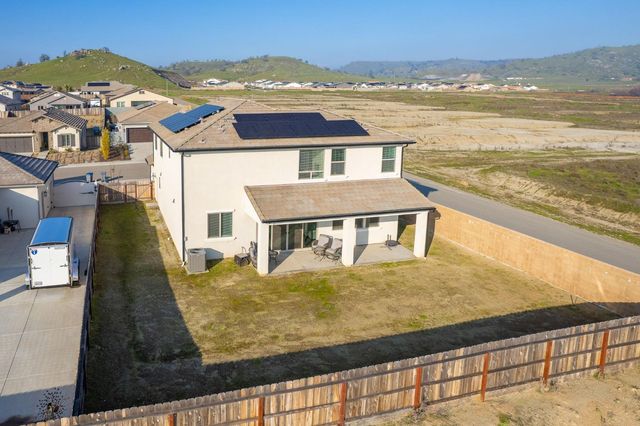 19733 Desert Willow Lane, Friant, CA 93626