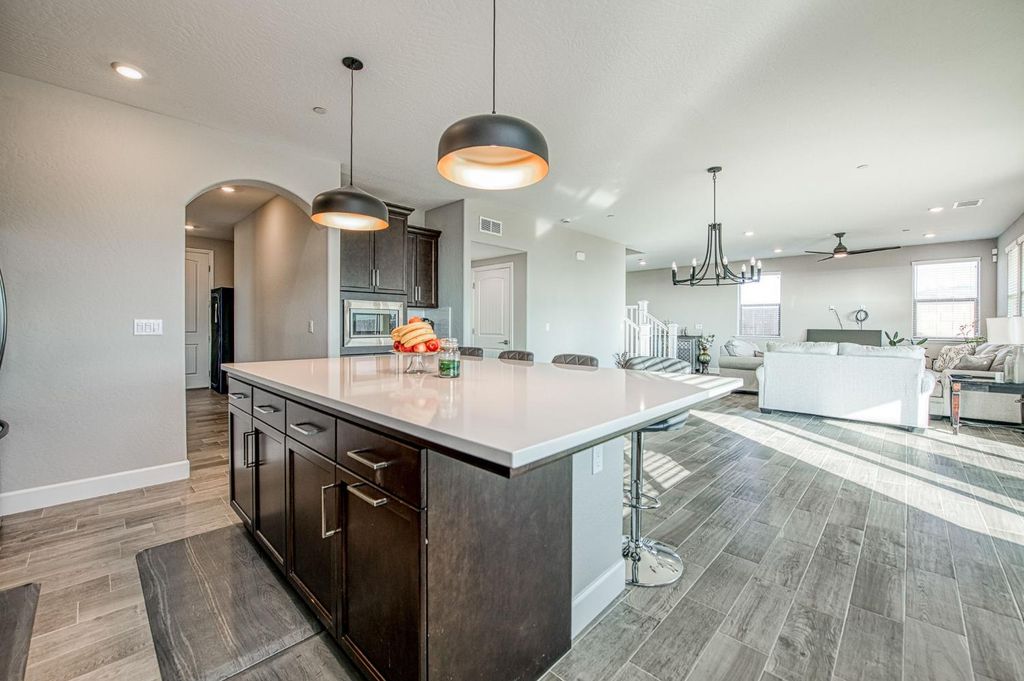 Image 19 of property listing at 19733 Desert Willow Lane, Friant, CA 93626