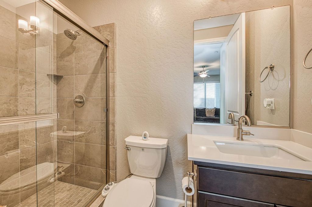 Image 24 of property listing at 19733 Desert Willow Lane, Friant, CA 93626