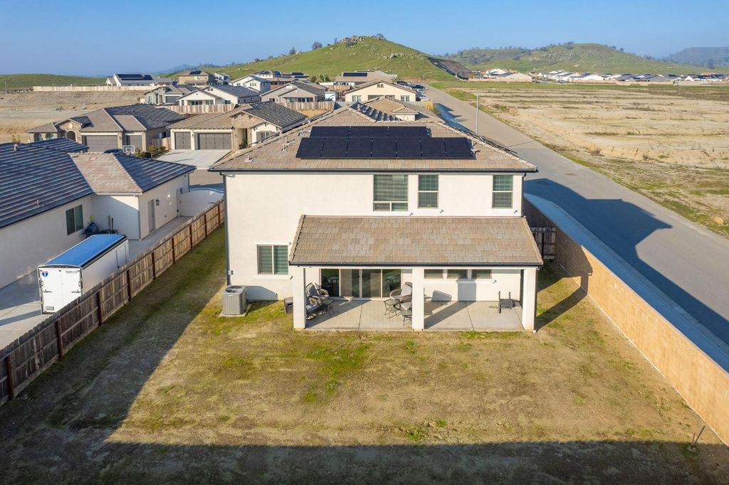 Image 53 of property listing at 19733 Desert Willow Lane, Friant, CA 93626