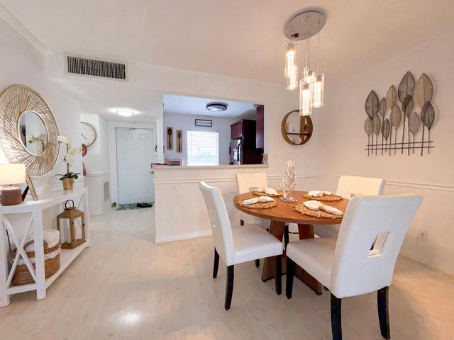 5750 NW 64th Avenue 306, Tamarac, FL 33319