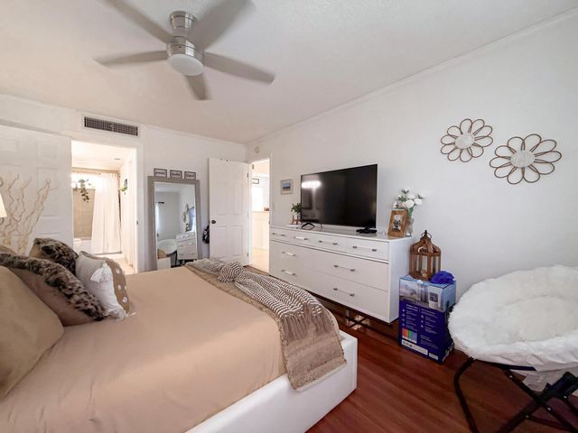 5750 NW 64th Avenue 306, Tamarac, FL 33319