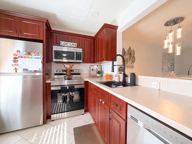 5750 NW 64th Avenue 306, Tamarac, FL 33319