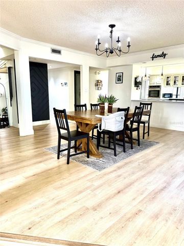 6037 CRICKET DRIVE, Lakeland, FL 33813