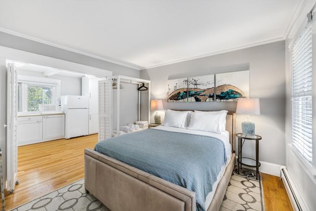 15 Center Street, Provincetown, MA 02657