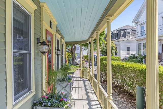 15 Center Street, Provincetown, MA 02657