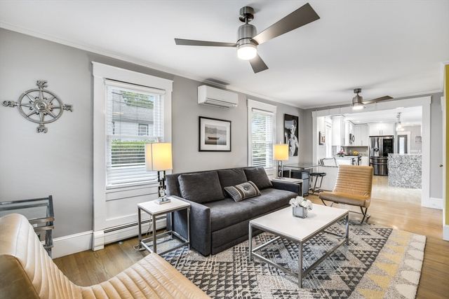 15 Center Street, Provincetown, MA 02657