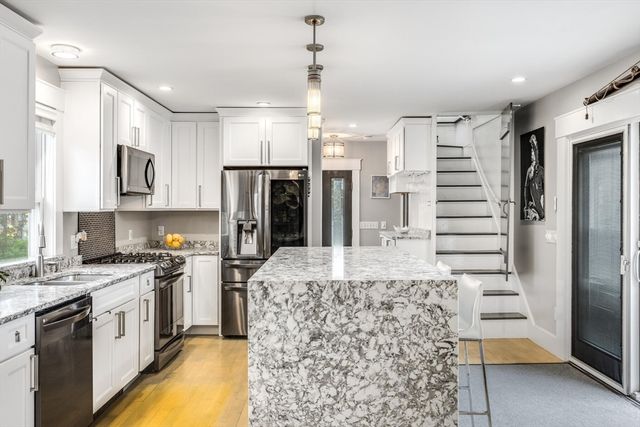 15 Center Street, Provincetown, MA 02657