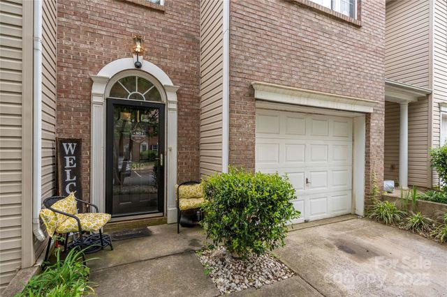 5310 Glenlea Walk Lane, Charlotte, NC 28216