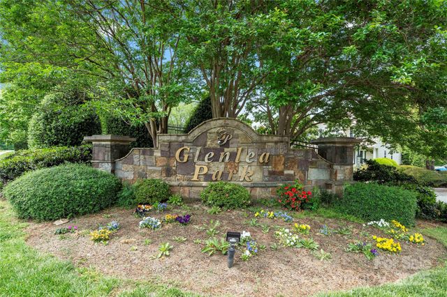 5310 Glenlea Walk Lane, Charlotte, NC 28216