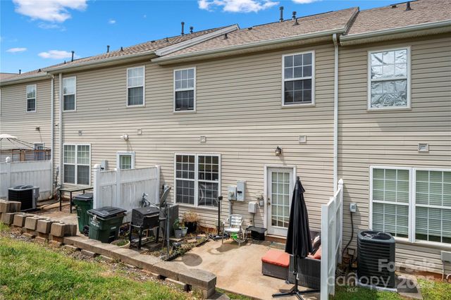 5310 Glenlea Walk Lane, Charlotte, NC 28216