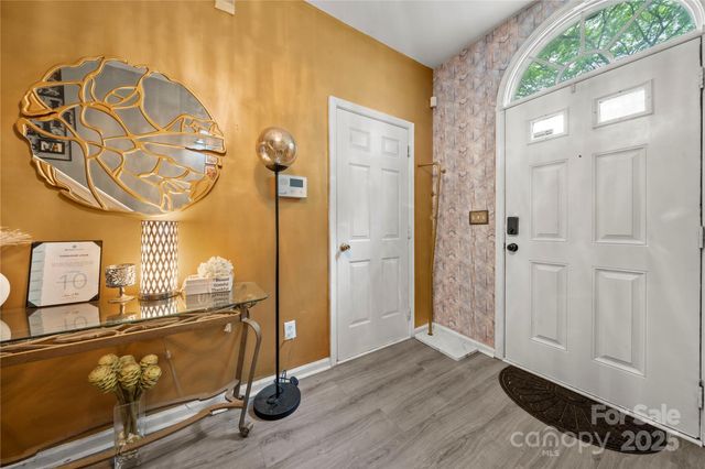 5310 Glenlea Walk Lane, Charlotte, NC 28216