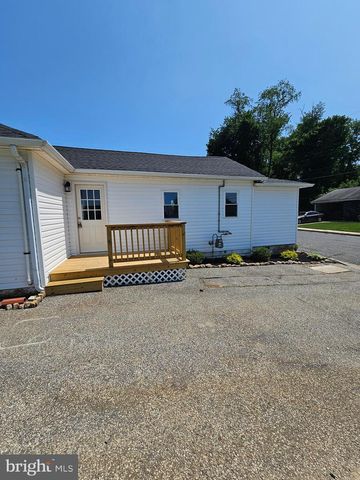 19 MIRAMAR DR, Pennsville, NJ 08070