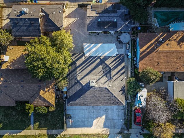 20422 20424 Schoenborn, Winnetka, CA 91306