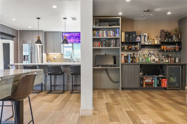 20422 20424 Schoenborn, Winnetka, CA 91306