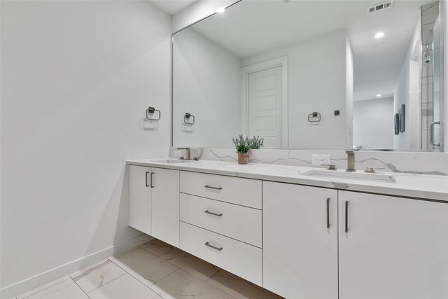 4303 Roseland Avenue, Dallas, TX 75204