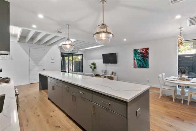 4303 Roseland Avenue, Dallas, TX 75204
