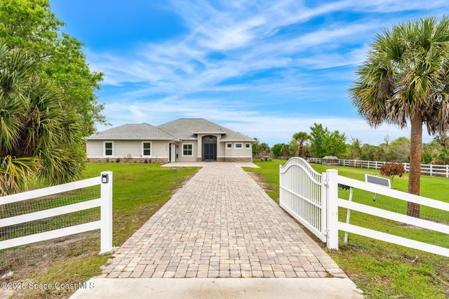 322 Trotters Street, Palm Bay, FL 32909